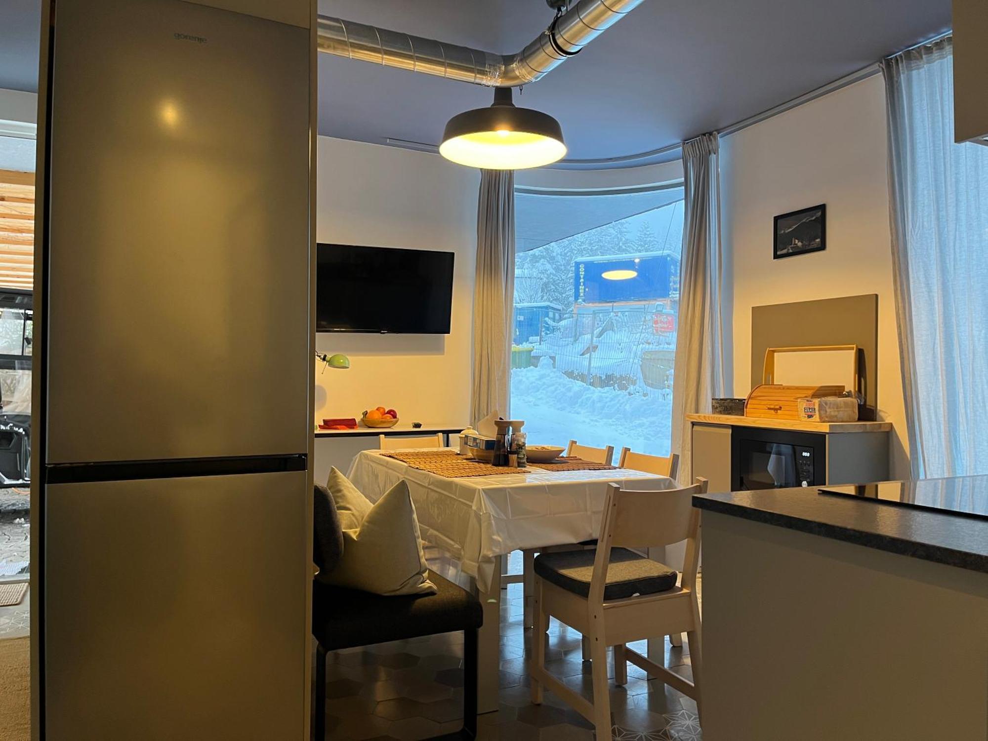 Holidayhome Omyxl Инсбрук Экстерьер фото